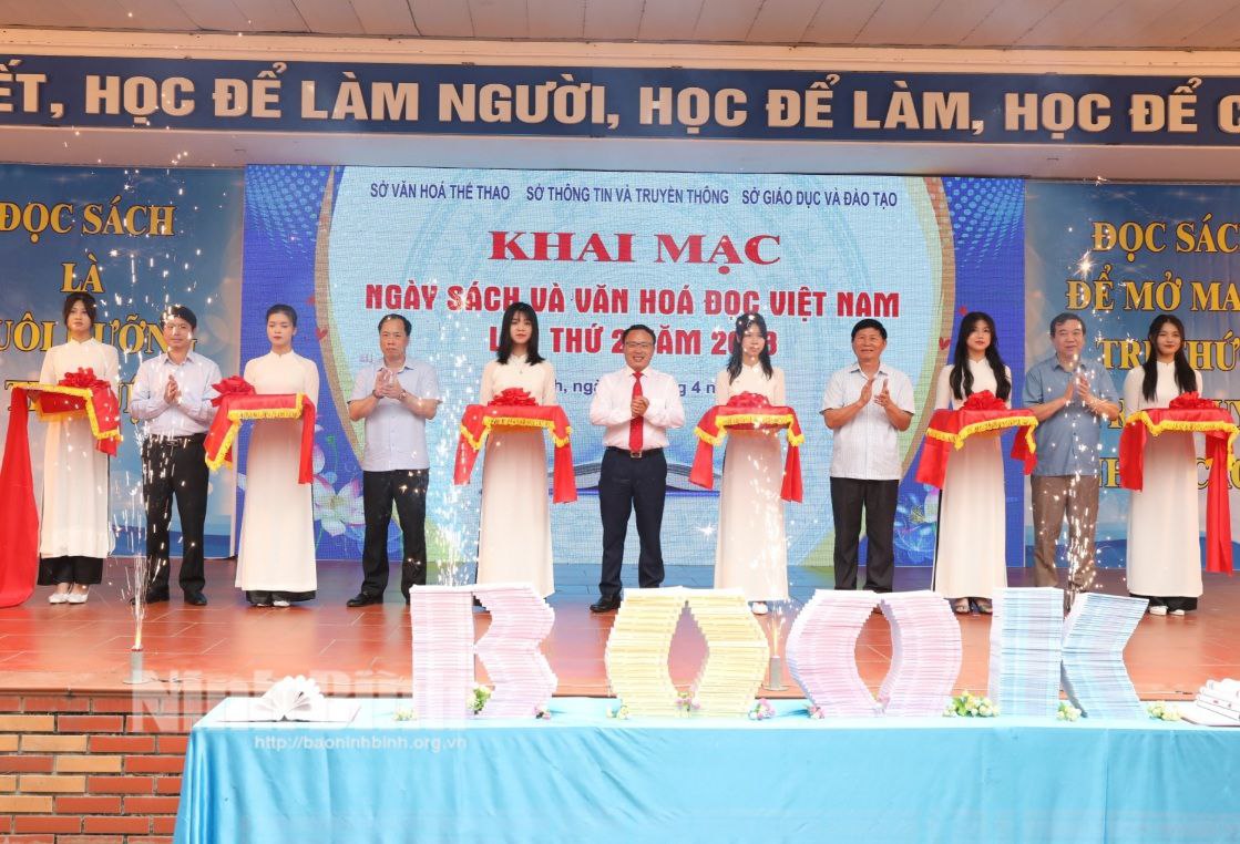 ninh binh khai mac ngay sach va van hoa doc viet nam lan thu 2 nam 2023 hinh 1