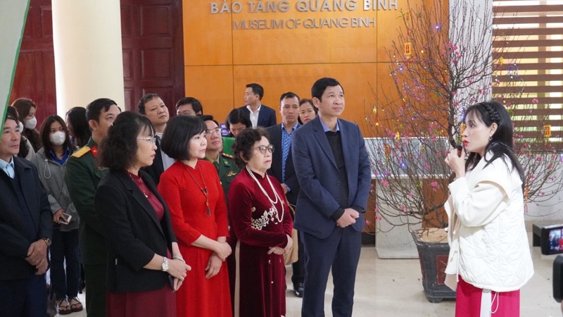 Triển lãm "Theo dấu chân Đại tướng" tại Quảng Bình, ngày 1/2/2023. Ảnh: Báo Tin tức