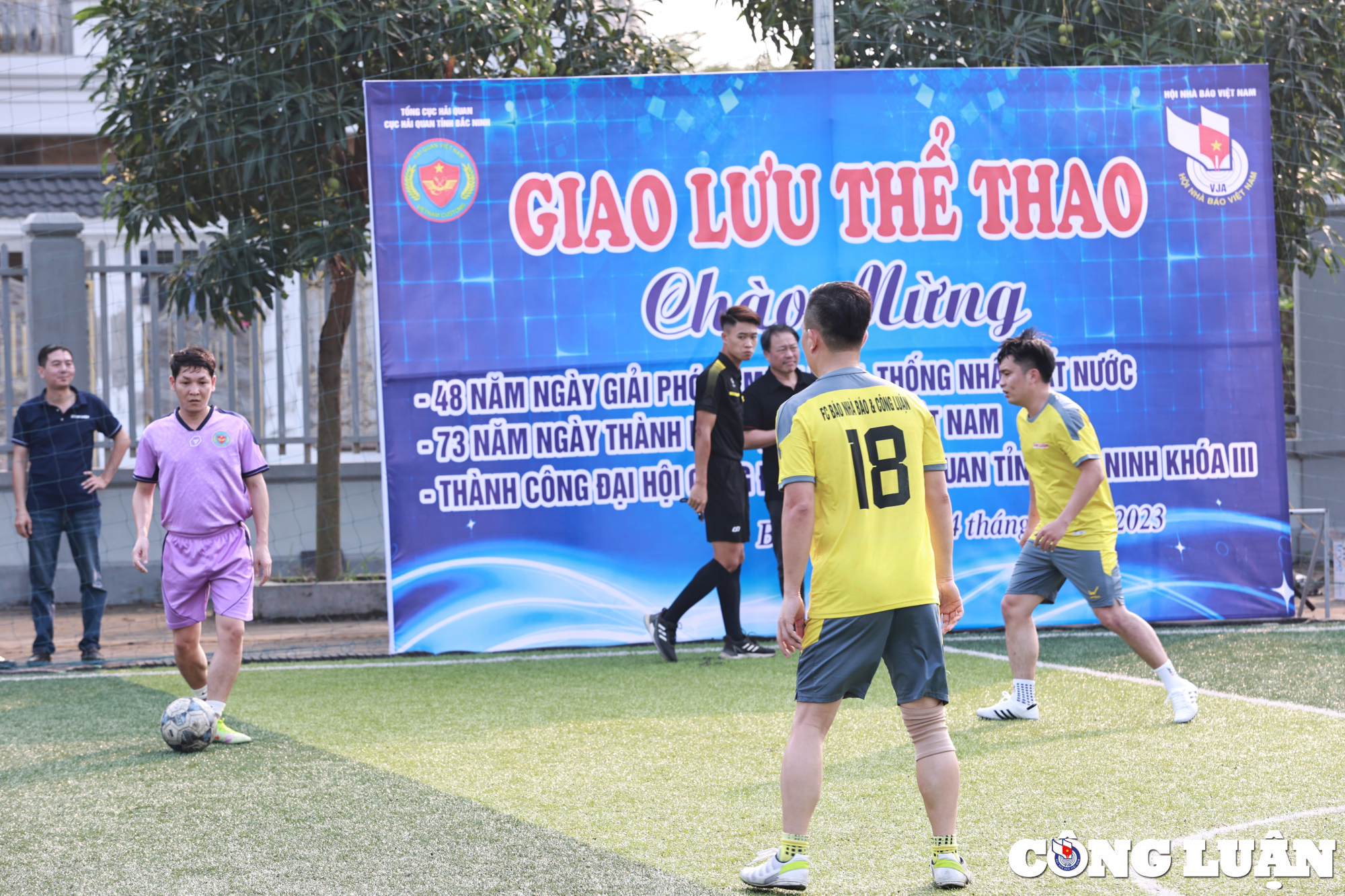 giao huu bong da giua cuc hai quan tinh bac ninh va hoi nha bao viet nam hinh 14