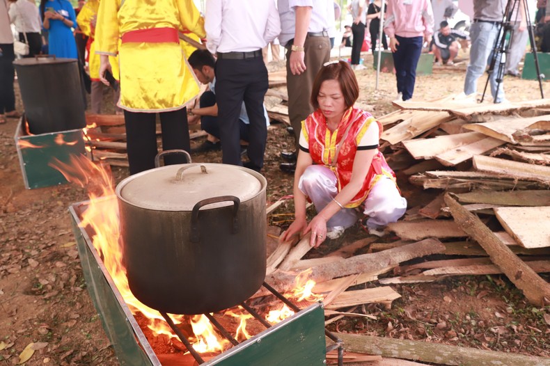 soi noi hoi thi lam banh chung banh day tai le hoi den hung 2023 hinh 4