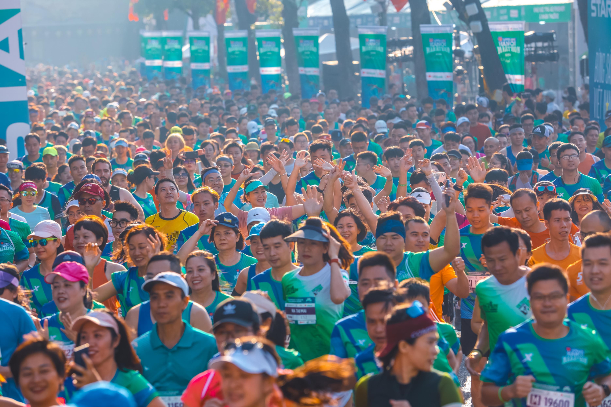 hang loat ky luc moi duoc thiet lap tai vpbank ha noi marathon 2022 hinh 5