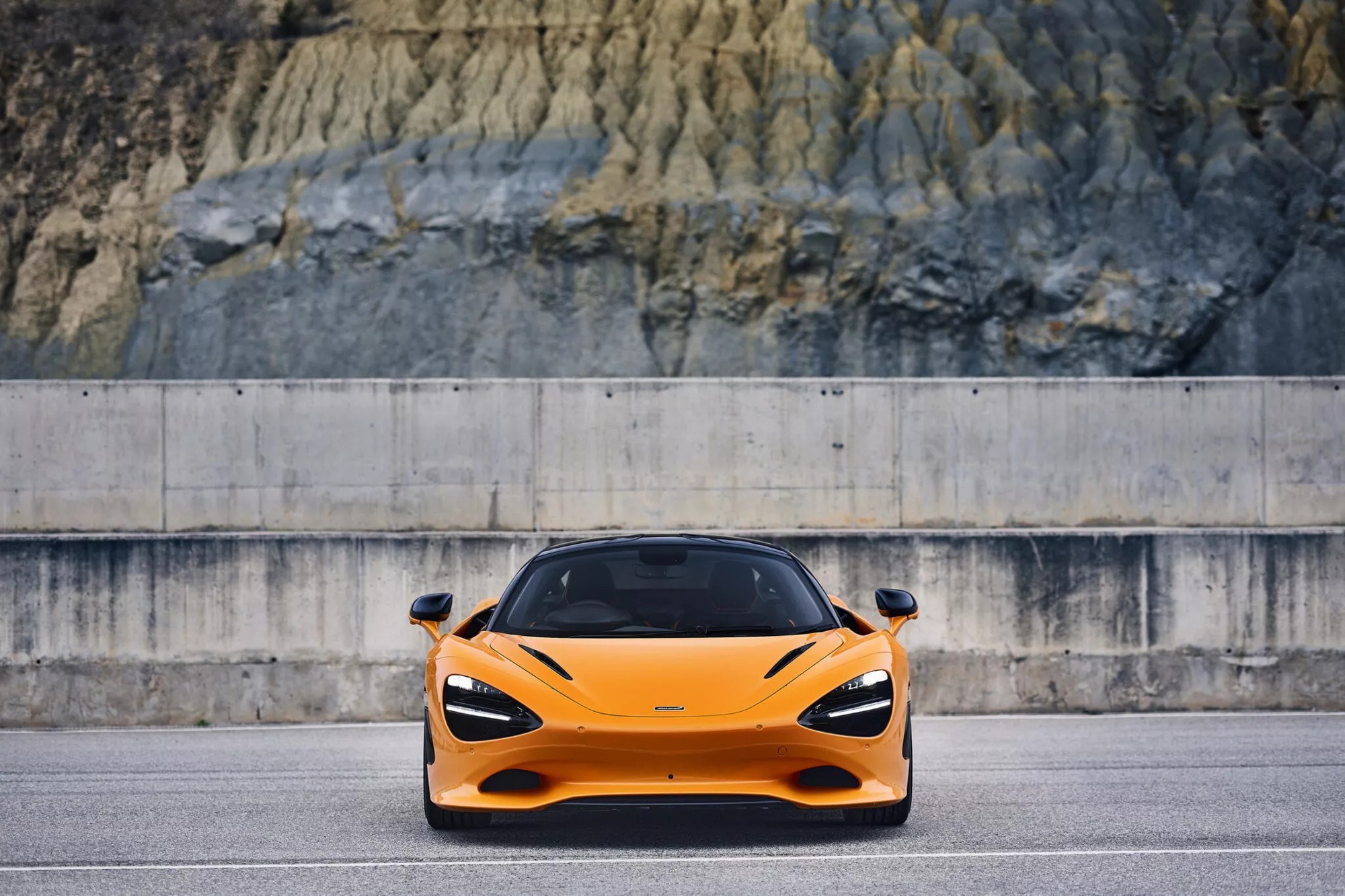 mclaren 750s  mau xe thay the 720s chot gia tu gan 20 ty dong o viet nam hinh 5