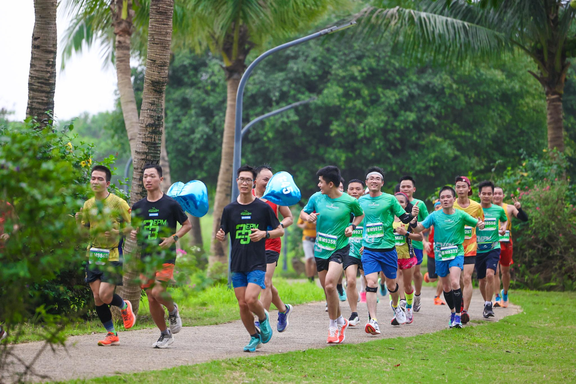 thien nhien xanh hut mat o giai chay ecopark marathon 2023 hinh 3