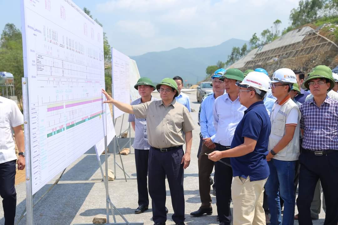 thu tuong pham minh chinh kiem tra tien do tuyen cao toc bac  nam doan qua tinh thanh hoa hinh 3