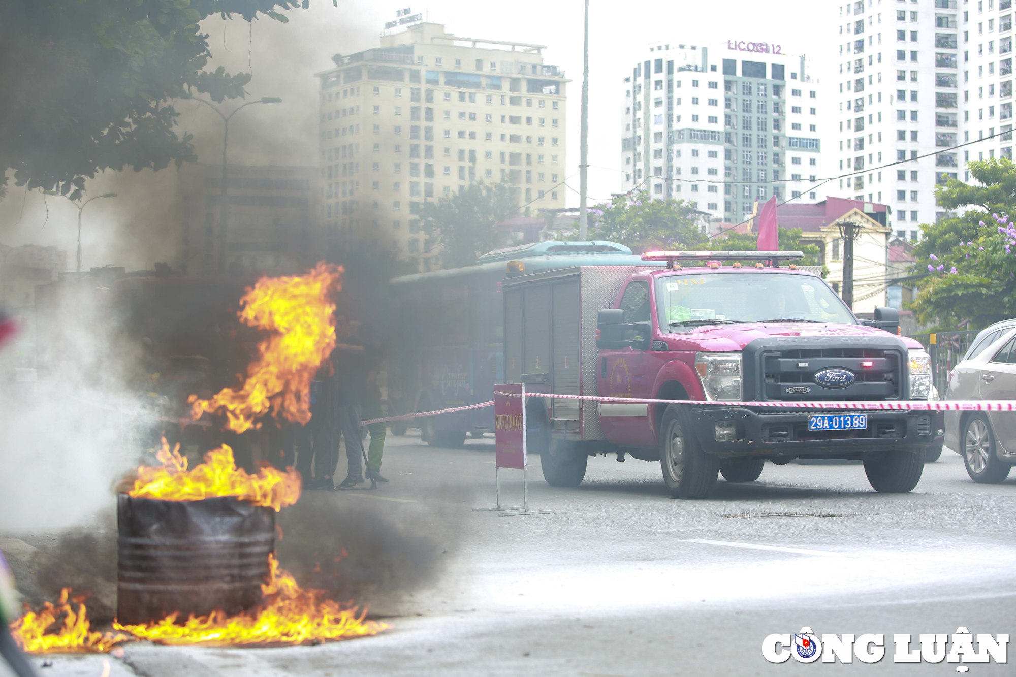 ha noi hang loat quan huyen dong loat dien tap to lien gia an toan pccc hinh 5