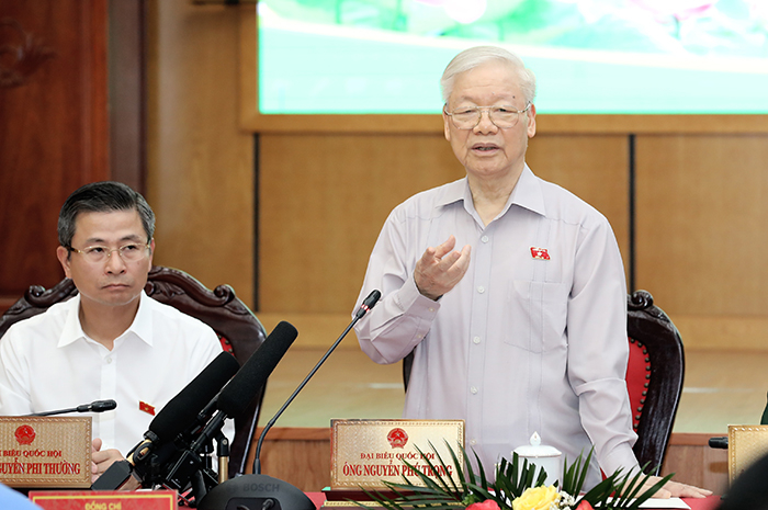 tong bi thu nguyen phu trong tay nhung cham roi tot nhat la xin thoi hinh 2