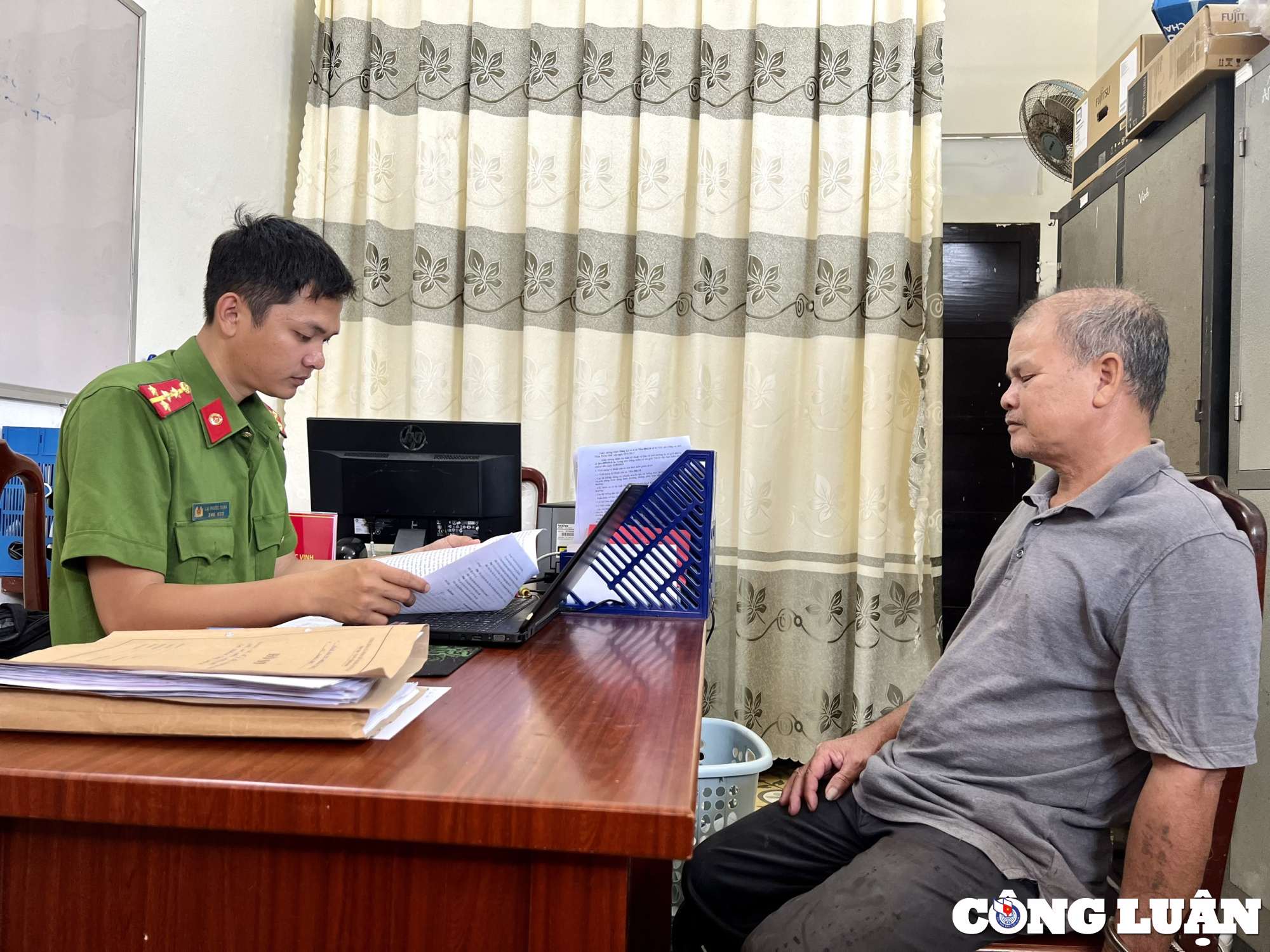 thua thien hue bat khan cap doi tuong dam trong thuong chu tich phuong hinh 1