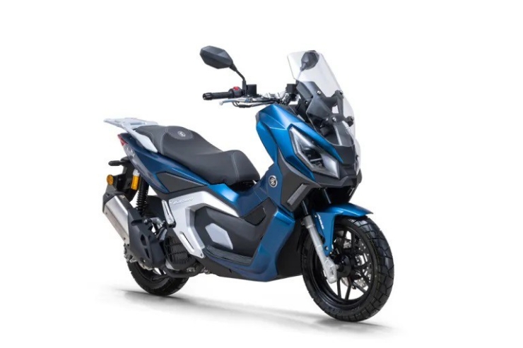 jialing bobcat 150t  phien ban gia re cua mau xe tay ga honda adv350 hinh 1