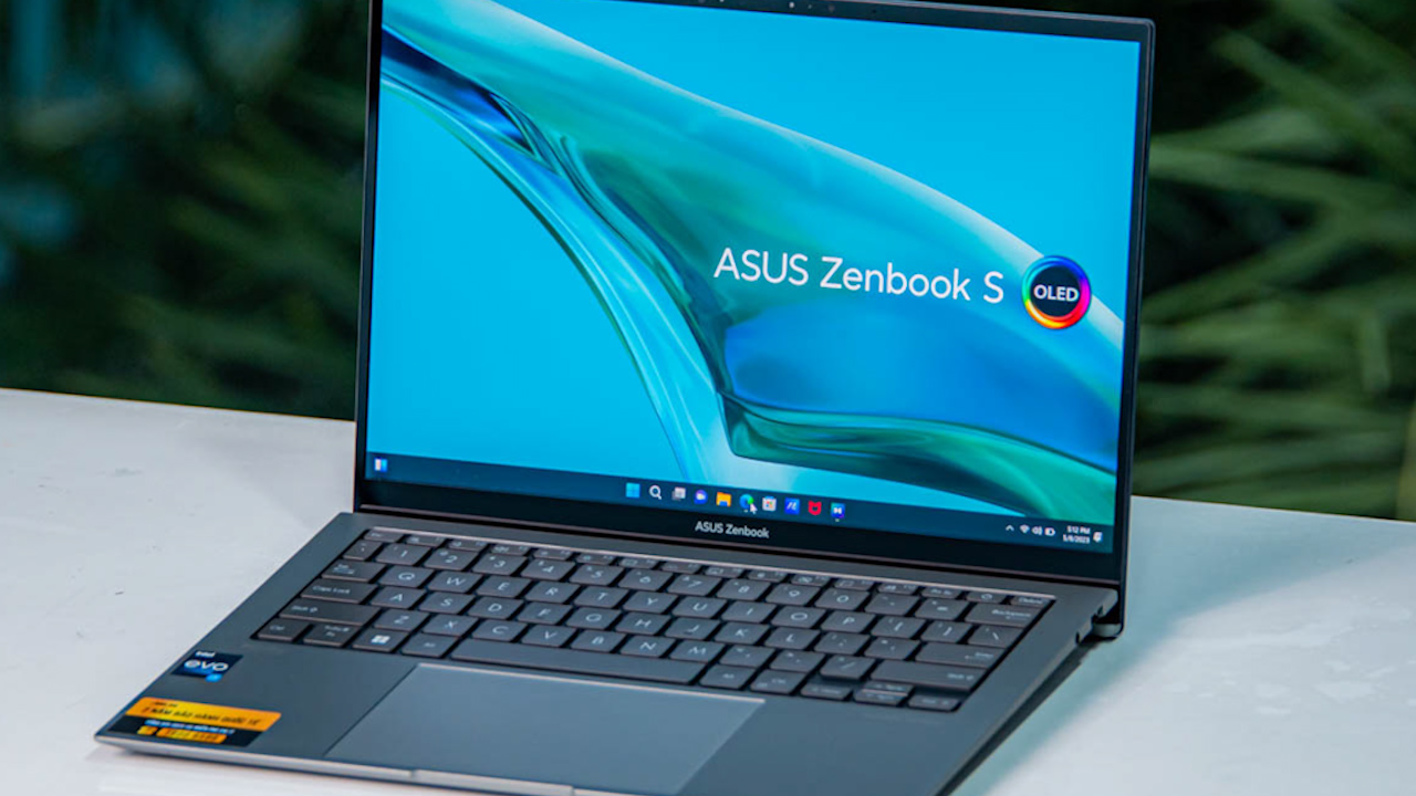 asus zenbook s 13 oled da co mat tai viet nam hinh 4