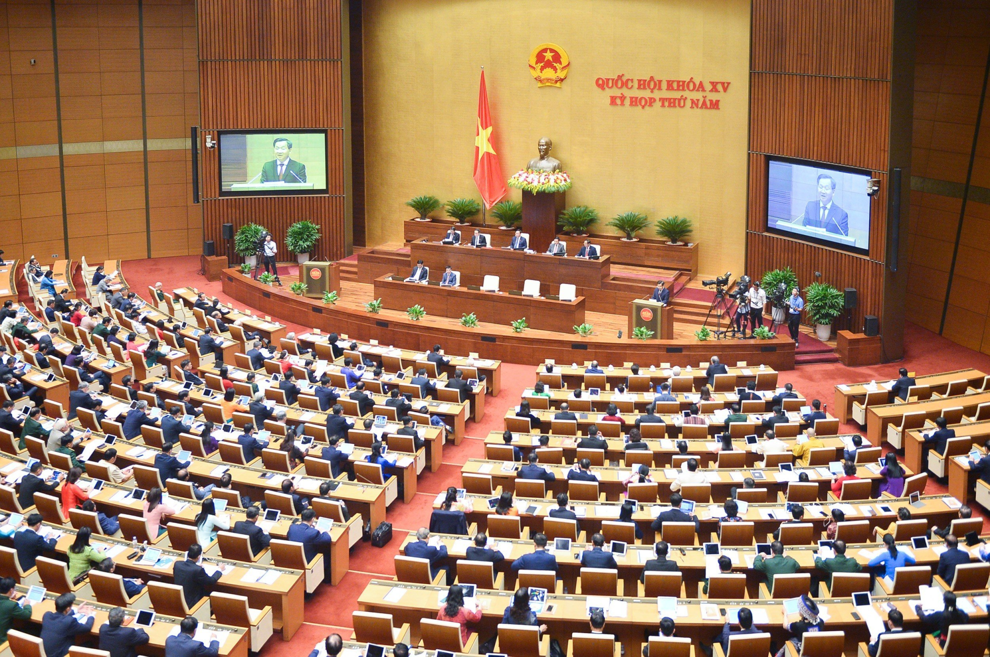 quoc hoi thao luan ve du an luat bao ve quyen loi nguoi tieu dung sua doi hinh 1