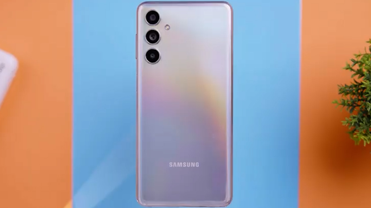 video thuc te samsung galaxy f54 hinh 3