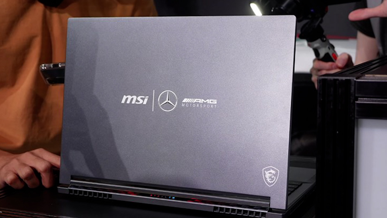 hinh anh msi stealth 16 mercedes amg motorsport hinh 3