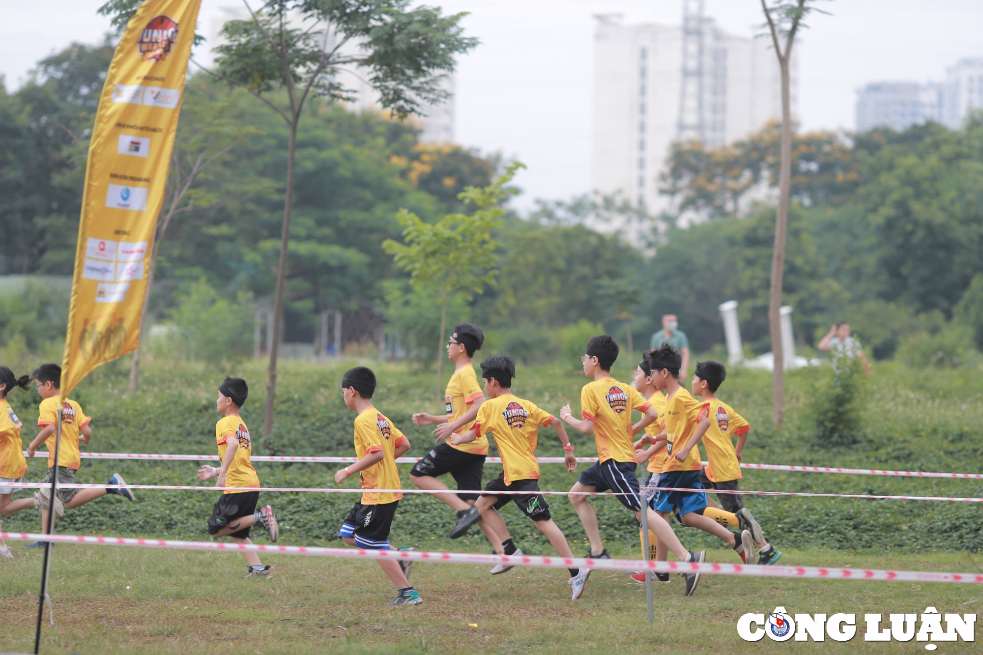 ha noi hang nghin chien binh nhi tham du giai chay vuot chuong ngai vat junior warriors hinh 5