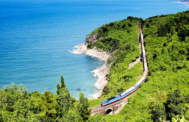 tang suc hut cho hoat dong du lich duong sat hinh 1