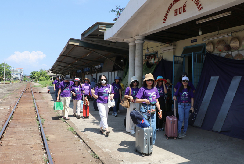 tang suc hut cho hoat dong du lich duong sat hinh 2