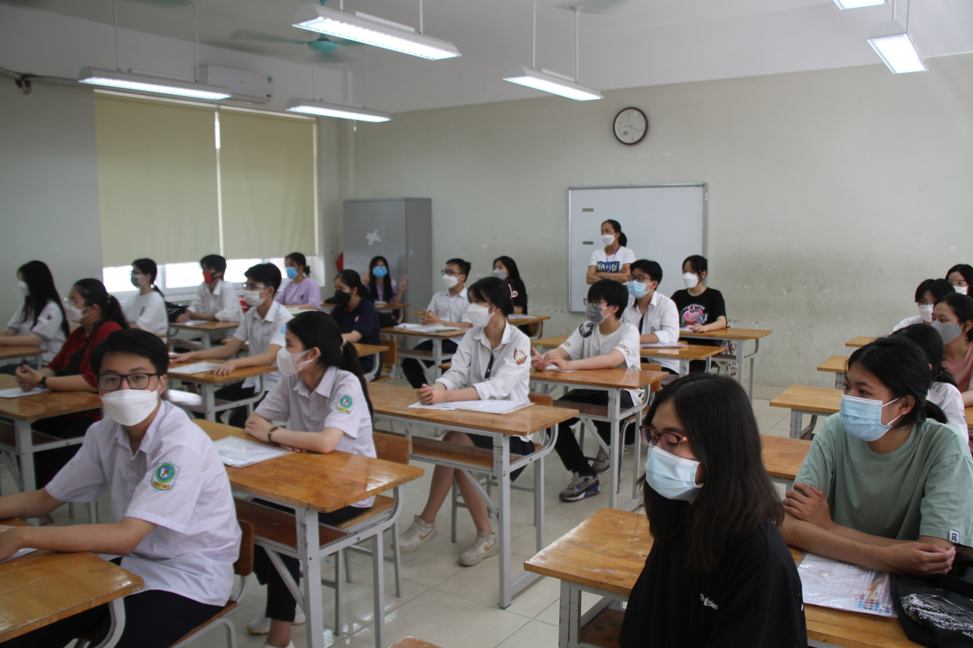 Kỳ thi vào lớp 10 THPT công lập tại Hà Nội có tỷ lệ chọi rất cao (ảnh Trinh Phúc).