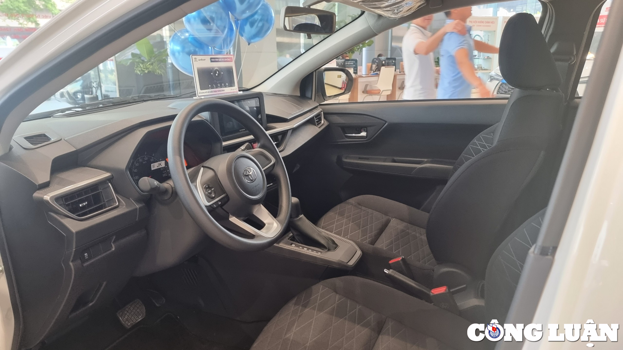 toyota wigo 2023 da co mat tai showroom toyota o viet nam hinh 8