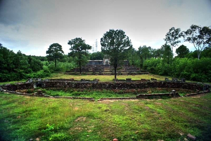 thua thien hue trien khai du an bao ton ton tao di tich lang mo hoang hau tu du hinh 2