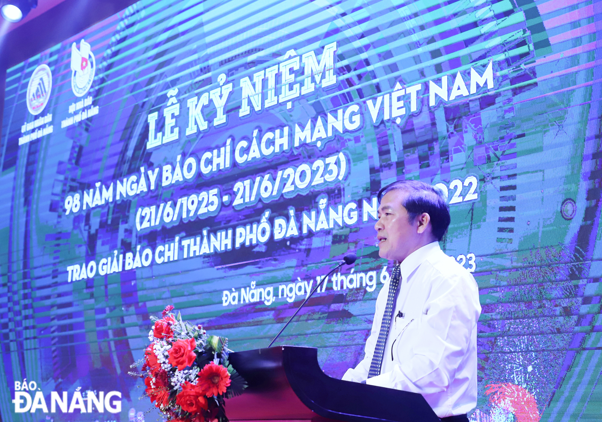 da nang trao giai bao chi thanh pho nam 2022 cho 35 tac pham xuat sac hinh 1