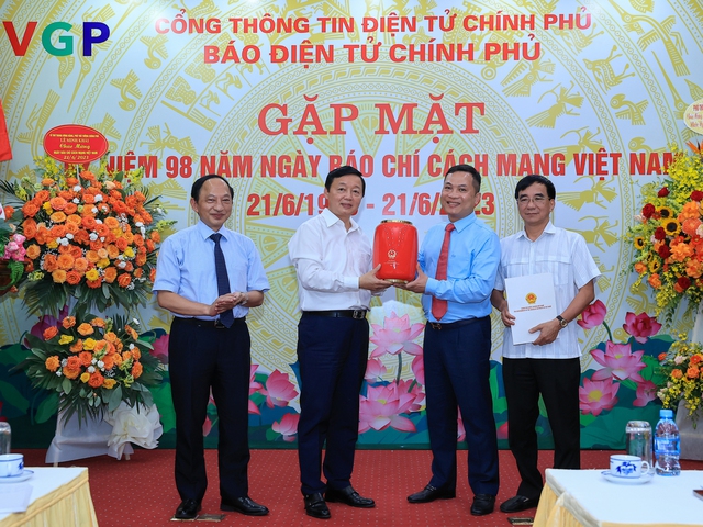 cong ttdt chinh phu tiep tuc doi moi giup chinh phu ket noi gan bo chat che voi nhan dan hinh 1