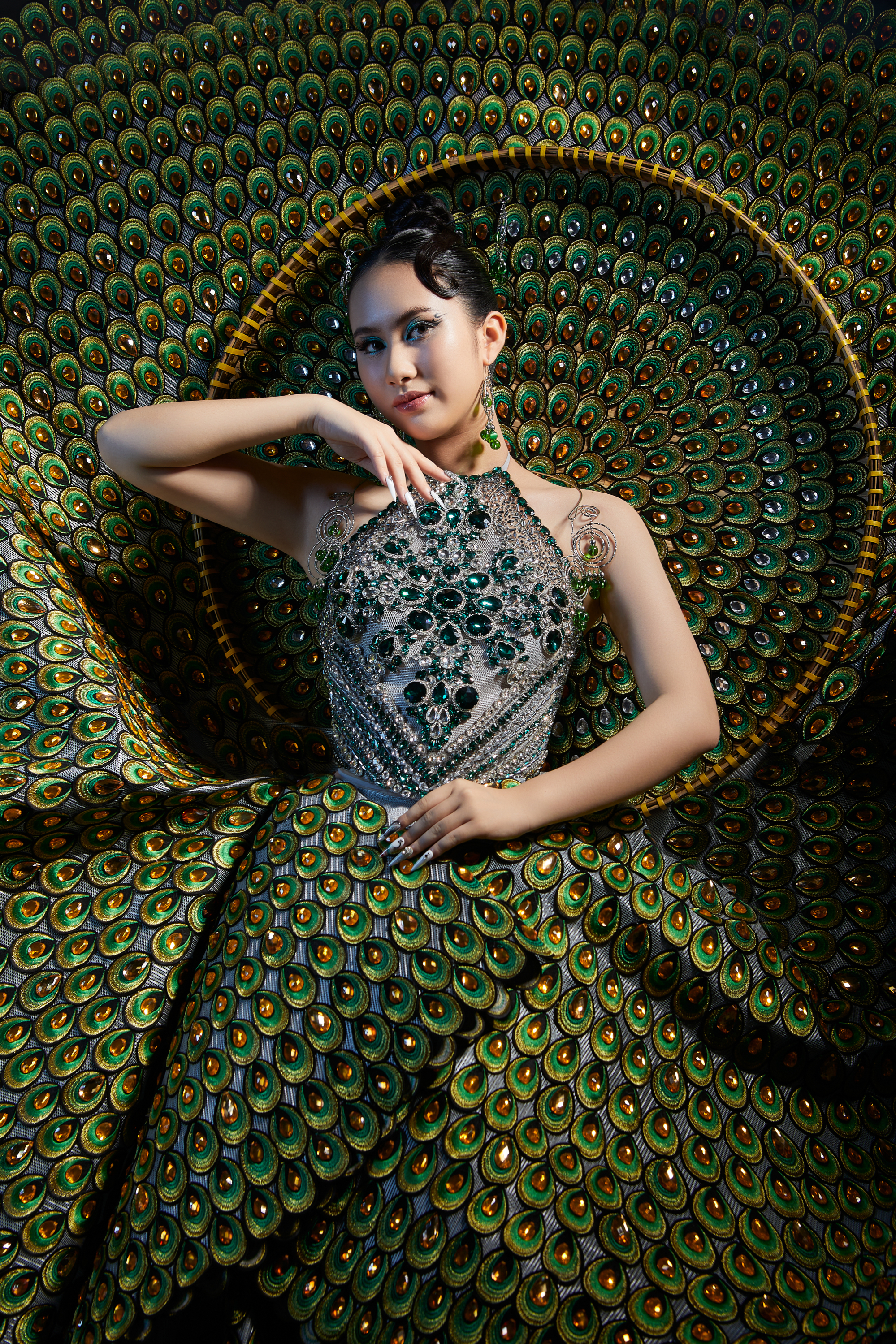 nuot mic trong phan thi ung xu bang tieng anh nguyen trang nguyet minh dang quang miss teen grand international 2023 hinh 16