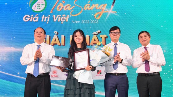 bao sai gon giai phong phat dong cuoc thi toa sang gia tri viet nam 2023 2025 hinh 2