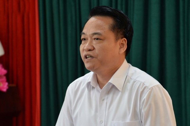 Quốc hội phê chuẩn bổ nhiệm ông Nguyễn Hồng Nam làm Thẩm phán TAND Tối cao.