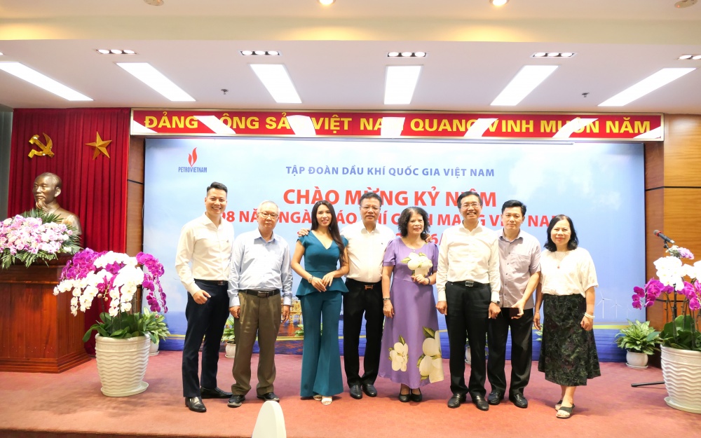 thanh cong cua petrovietnam co su dong hanh ho tro quan trong tu cac co quan bao chi hinh 4