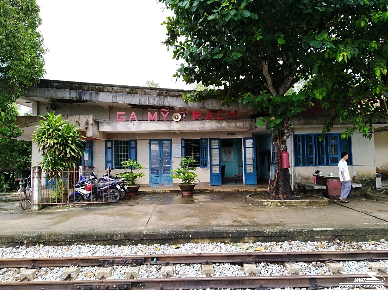 duong sat chinh thuc don tra khach tai ga my trach quang binh hinh 1