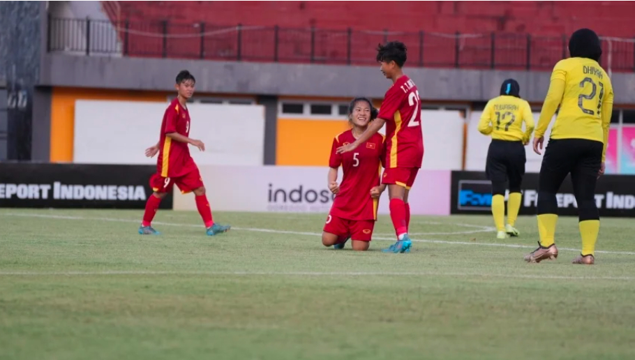 thang dam malaysia 6 0 u19 viet nam vao ban ket u19 dong nam a 2023 hinh 3