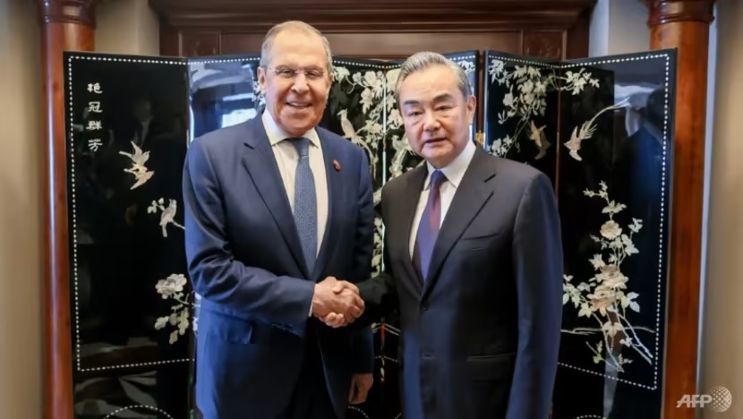 ong vuong nghi gap hai ong blinken va lavrov ben le hoi nghi asean hinh 1