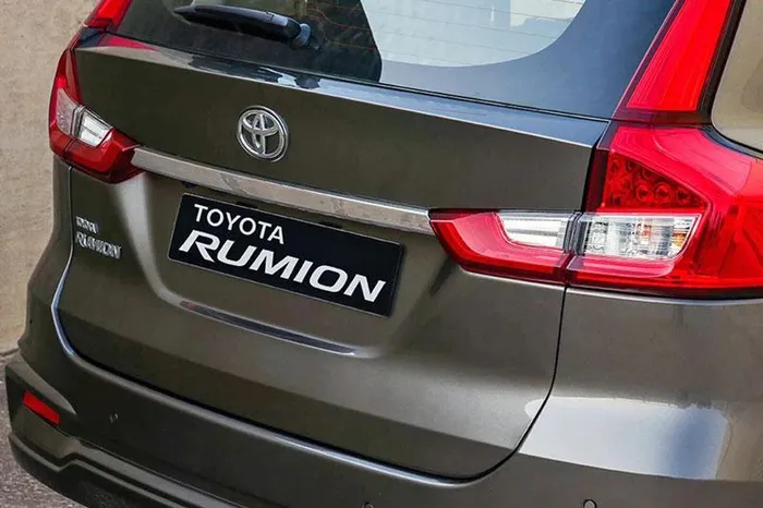 toyota rumion 2023 vua trinh lang gia gan 400 trieu hinh 4