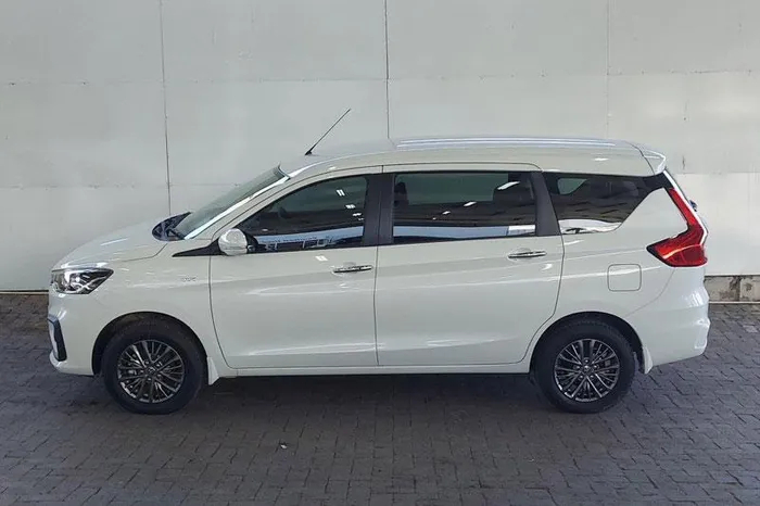 toyota rumion 2023 vua trinh lang gia gan 400 trieu hinh 6