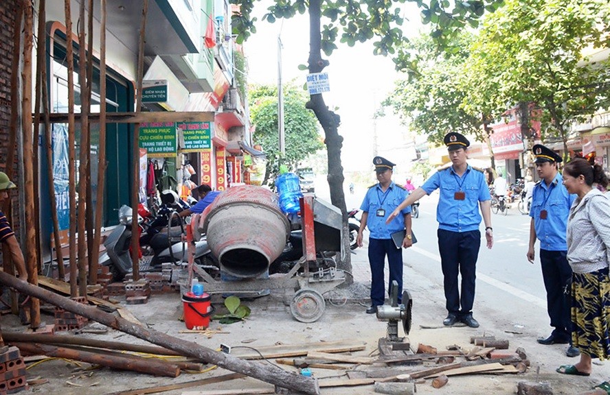 chinh phu dong y keo dai thoi gian thi diem doi quan ly trat tu xay dung do thi tai ha noi hinh 1