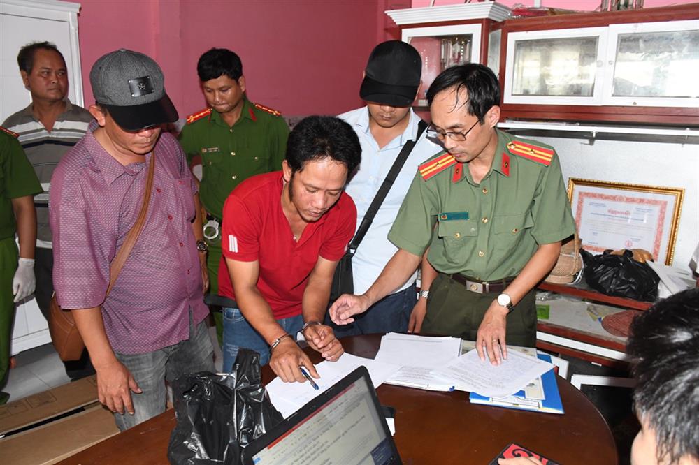 chia se thong tin sai su that tren mang xa hoi nhieu doi tuong bi khoi to hinh 1