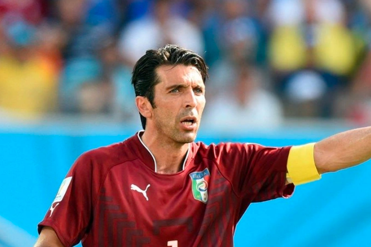 thu mon ky cuu gianluigi buffon tu gia su nghiep quan dui ao so hinh 1