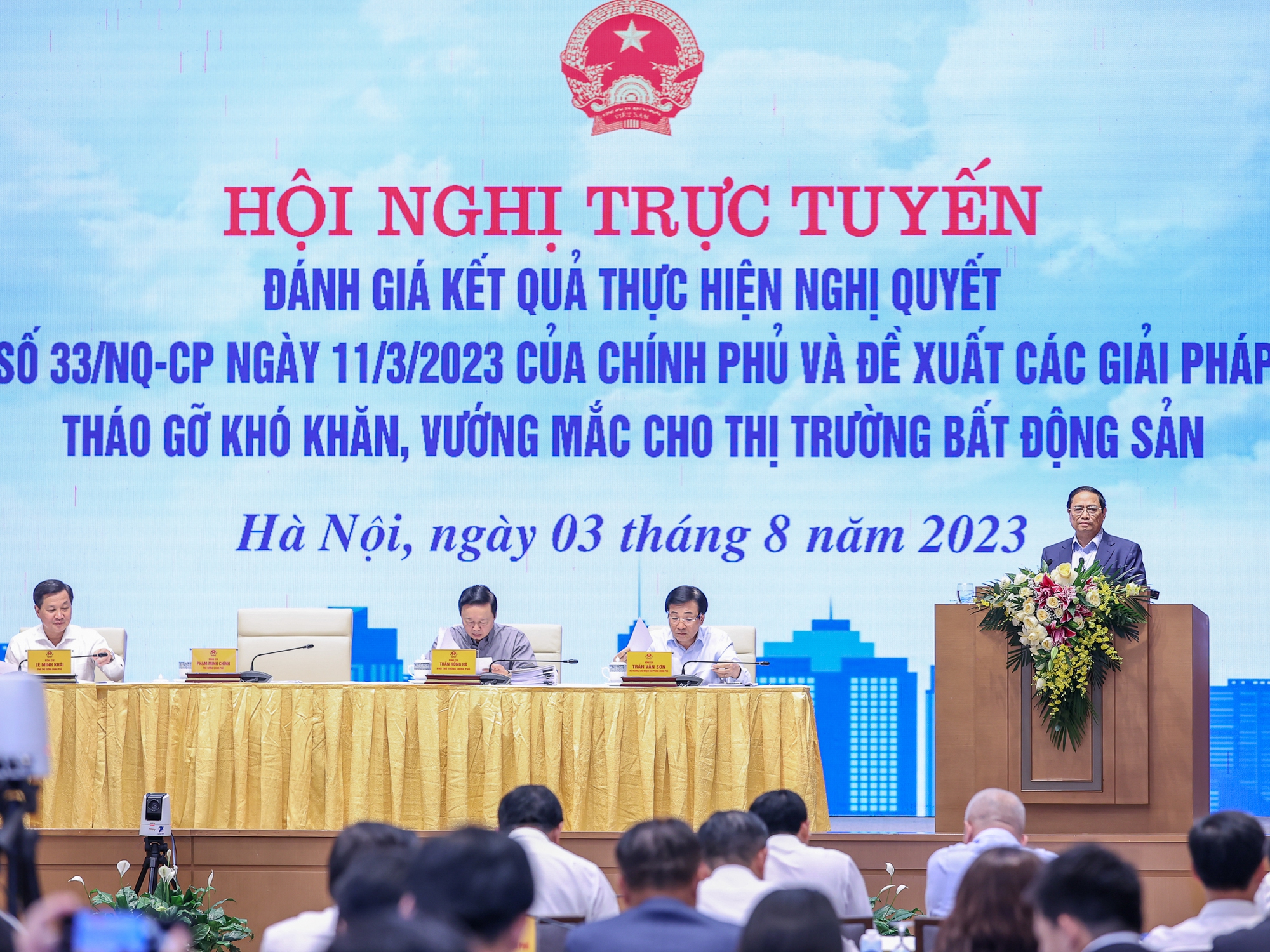 bao chi can de xuat goi mo cac giai phap de thao go cac kho khan cua thi truong bat dong san hinh 3