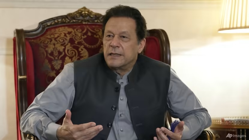 cuu thu tuong pakistan imran khan bi bat voi ban an 3 nam tu hinh 1