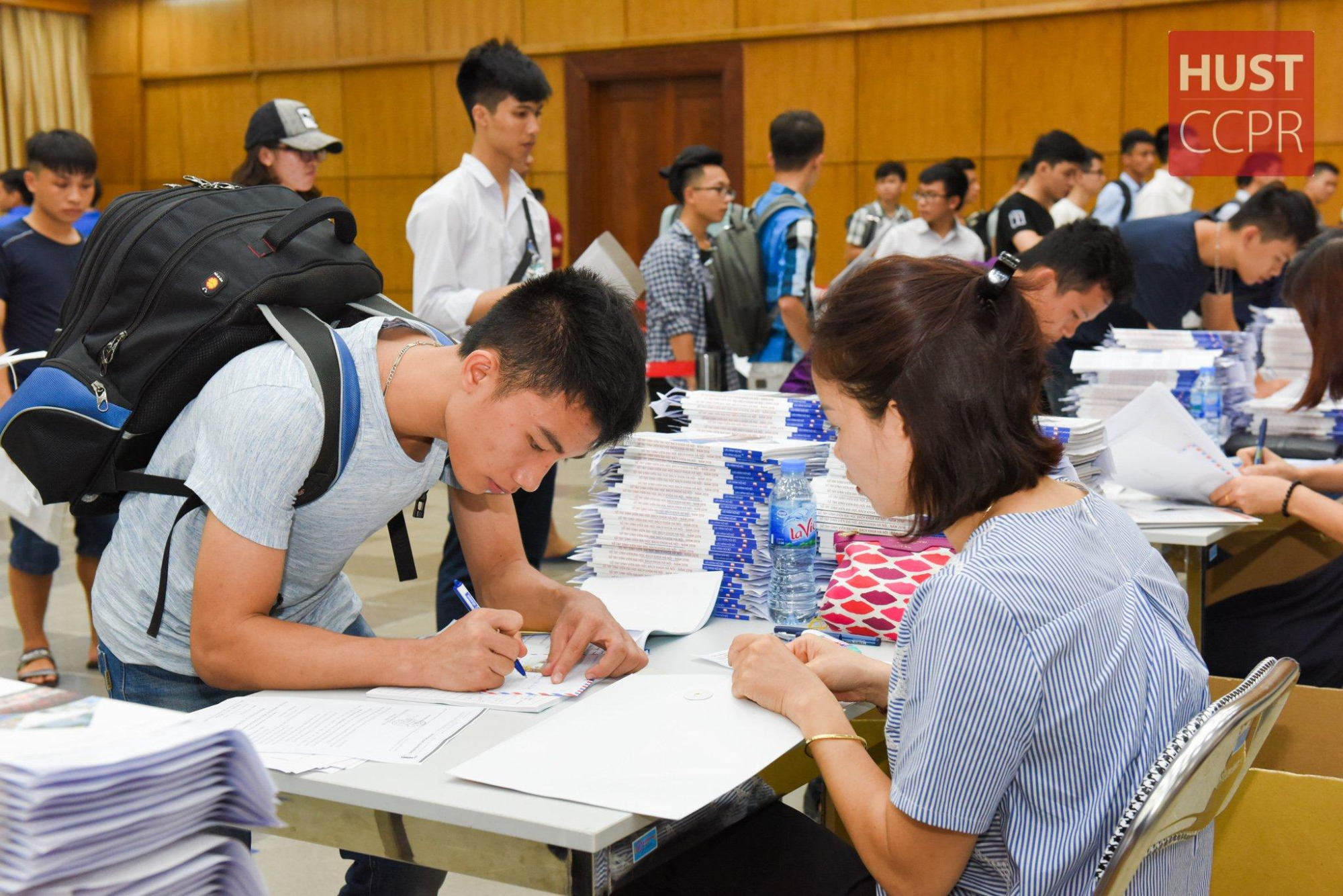 hanh trang cho tan sinh vien khi buoc vao nguong cua dai hoc  cao dang hinh 1