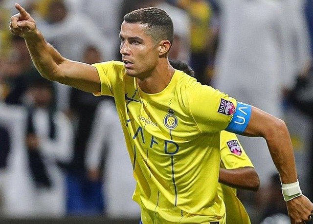 ronaldo lap cu dup giup al nassr lam nen lich su tai arab club champions hinh 1