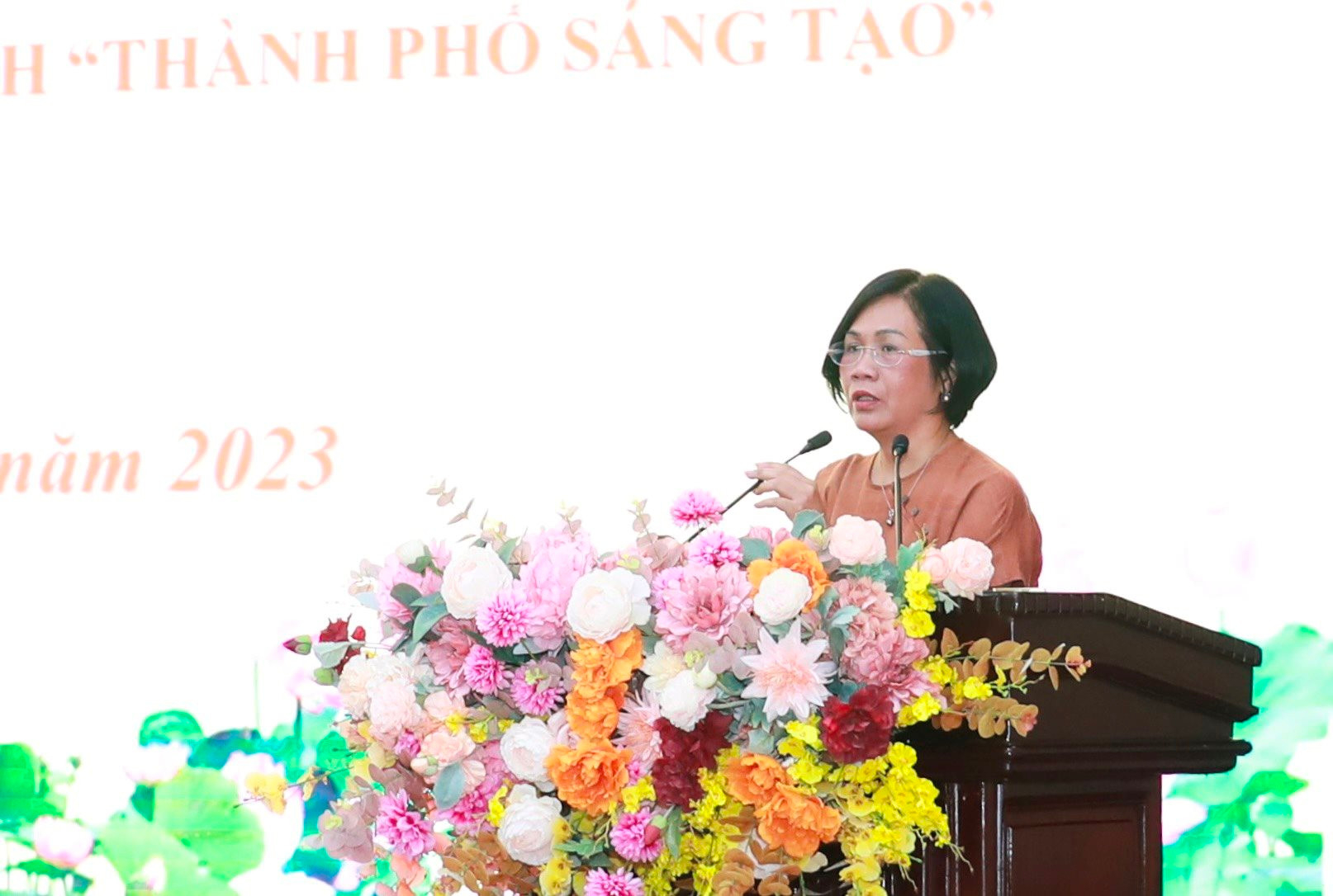 ha noi gan 400 phong vien tham du hoi nghi chuyen de ve phat trien cong nghiep van hoa hinh 2