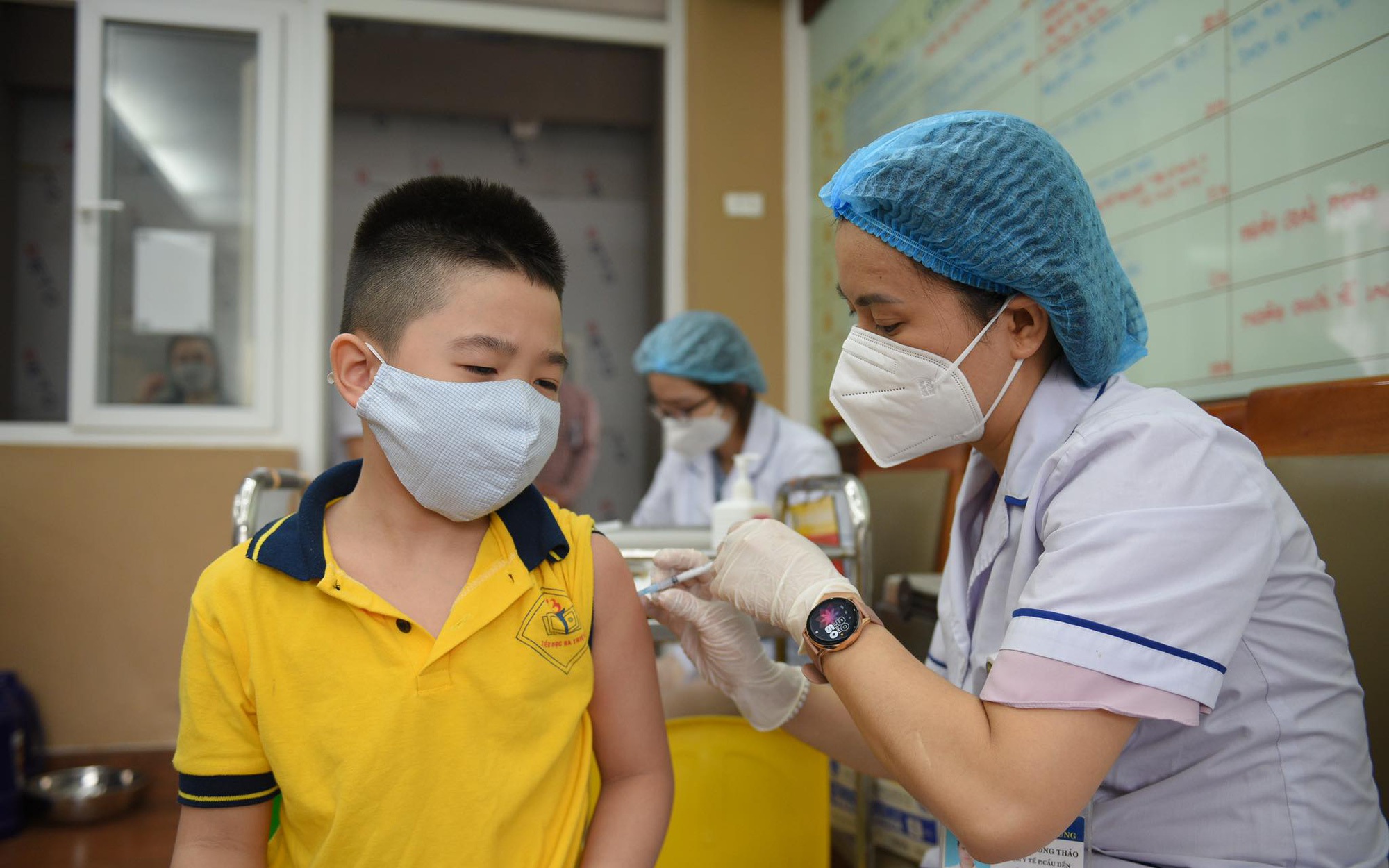 ha noi ra soat va tiem chung bu lieu cho tre nhap hoc mam non tieu hoc hinh 1