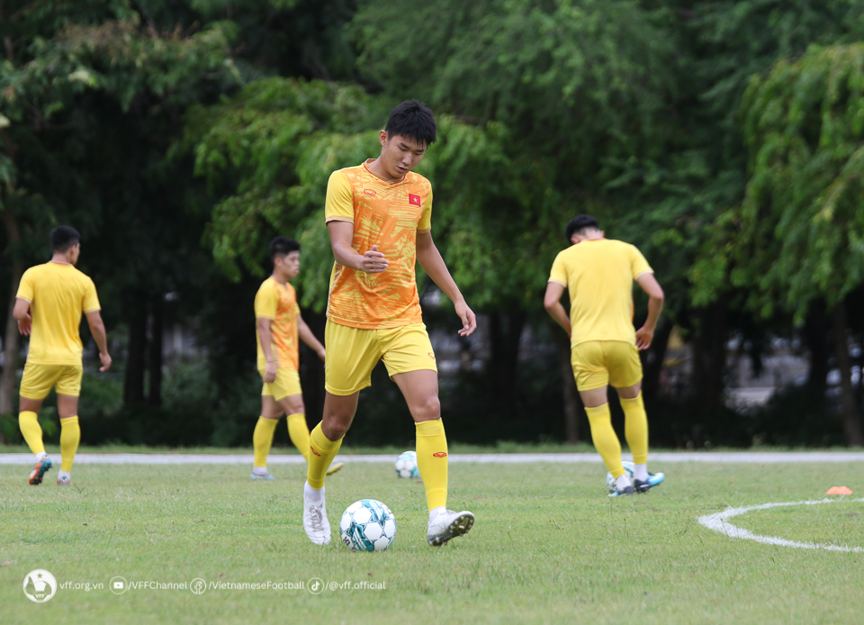 u23 viet nam tap sut penalty truoc tran ban ket giai u23 dong nam a hinh 4