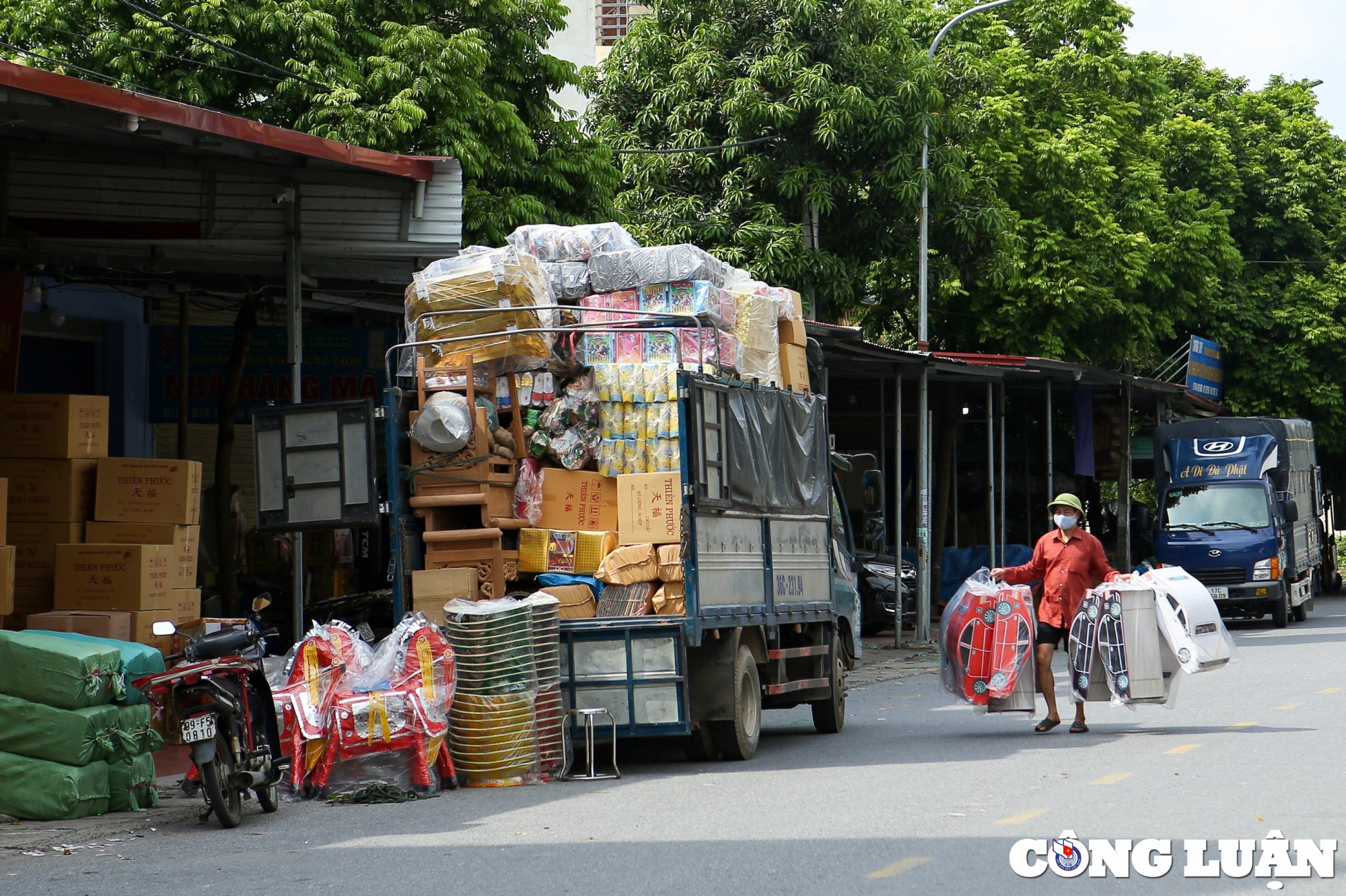 nguoi dan thu phu vang ma o bac ninh tat bat chuan bi cho ram thang 7 hinh 1