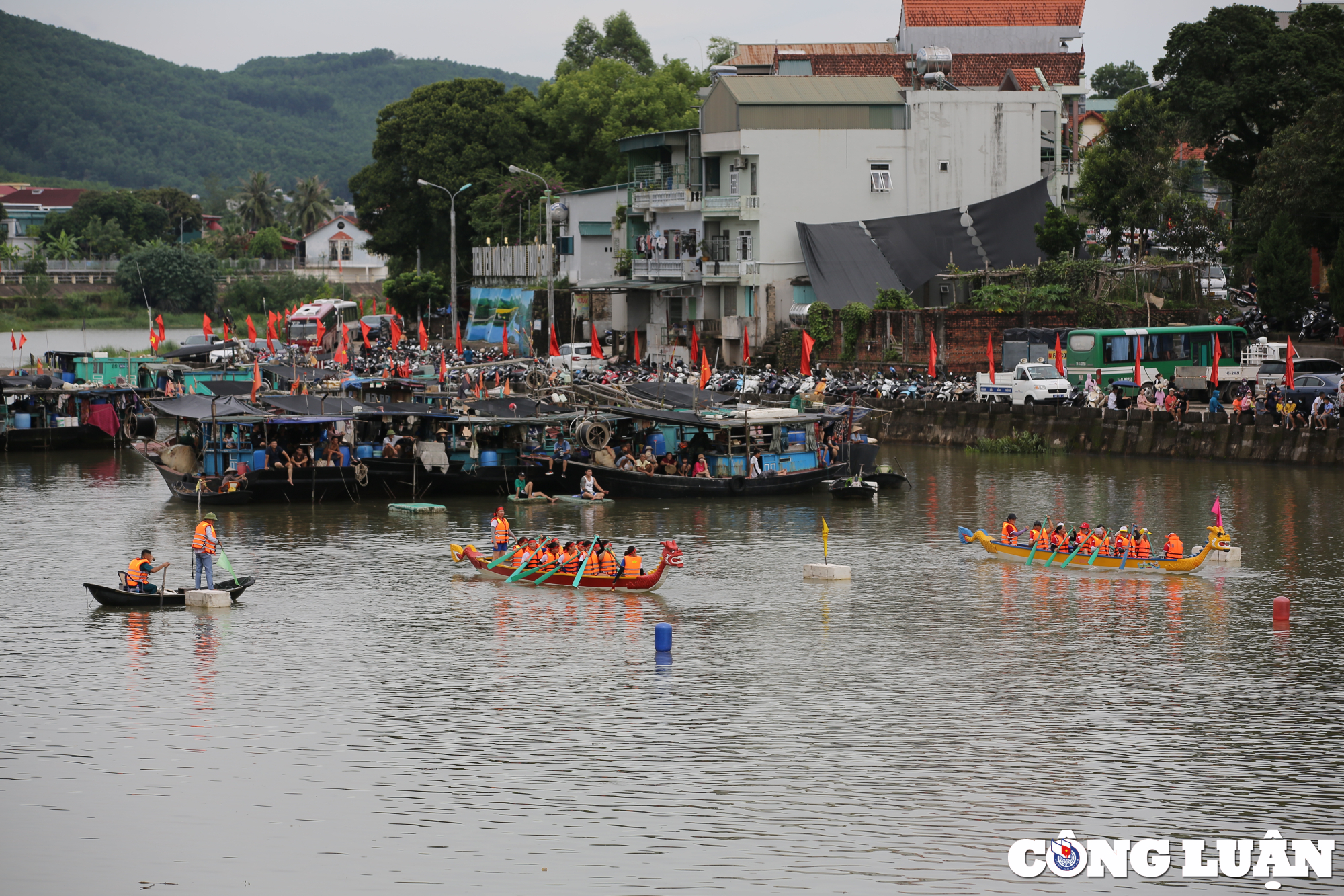 soi noi hoat dong dua thuyen rong o tien yen tinh quang ninh hinh 8