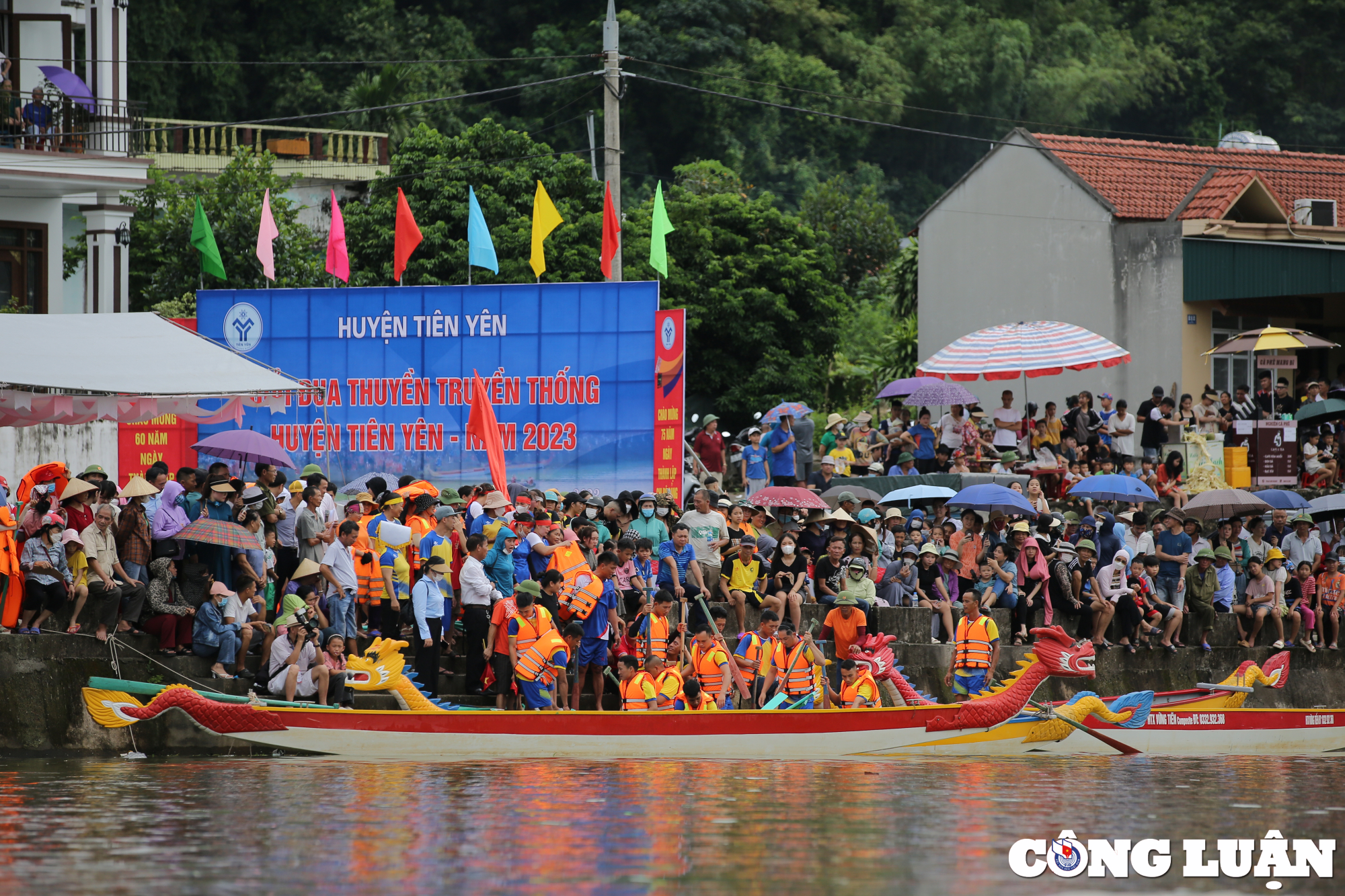 soi noi hoat dong dua thuyen rong o tien yen tinh quang ninh hinh 1