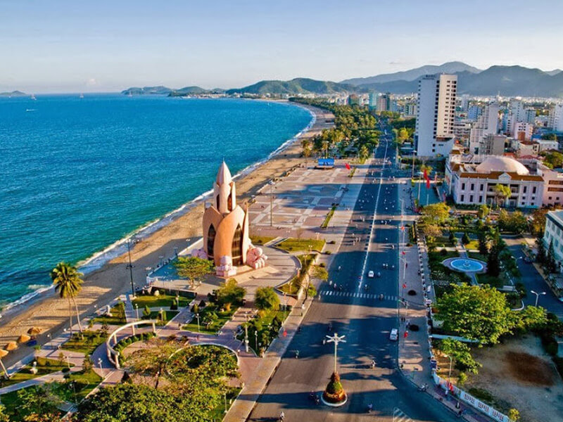 nha trang cho xe du lich 29 cho duoc vao trung tam gio cao diem hinh 1