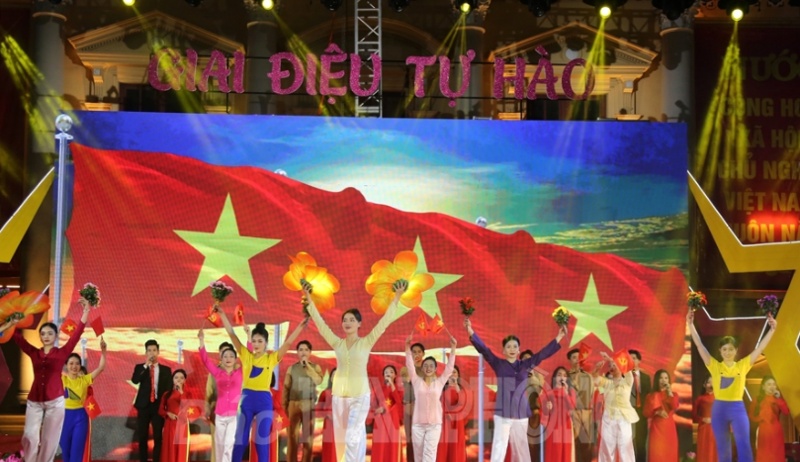 an tuong chuong trinh nghe thuat giai dieu tu hao hinh 1