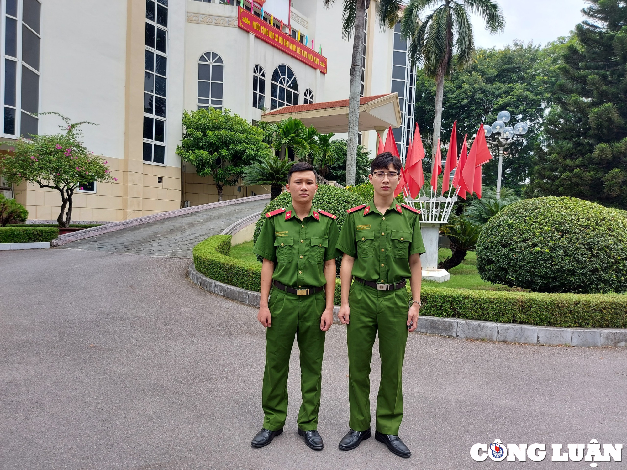 nhieu tam guong sang ve tinh than hieu hoc trong cong an tinh thanh hoa hinh 1