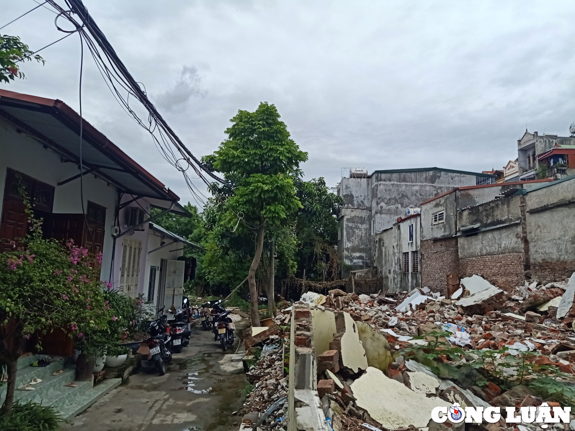 ha noi du an khu nha o phuong phu thuong sau 15 nam van dam chan tai cho hinh 5